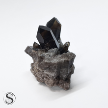 Load image into Gallery viewer, Morion Lemurian Quartz 69g
