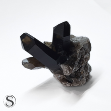 Load image into Gallery viewer, Morion Lemurian Quartz 69g
