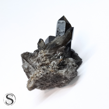 Load image into Gallery viewer, Morion Lemurian Quartz 69g
